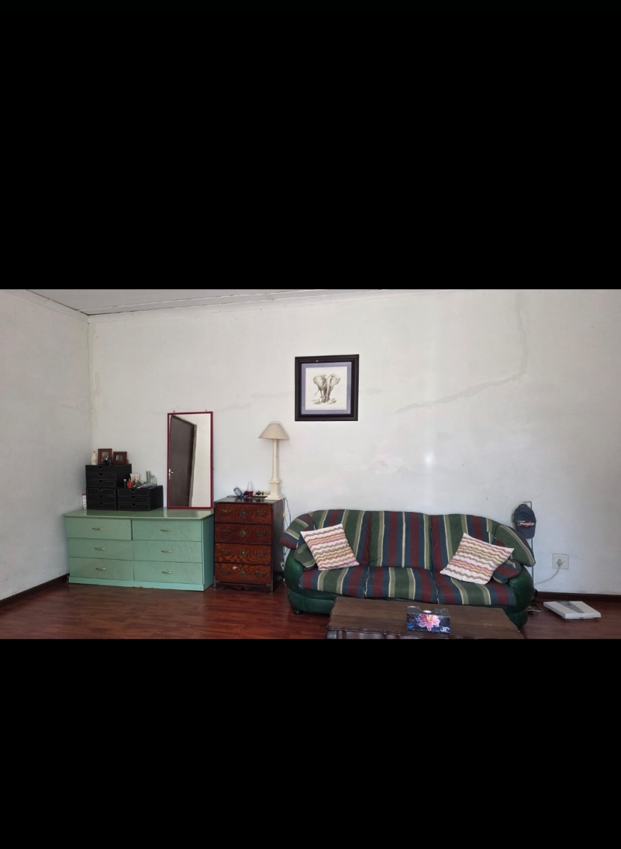 4 Bedroom Property for Sale in Summerpride Eastern Cape